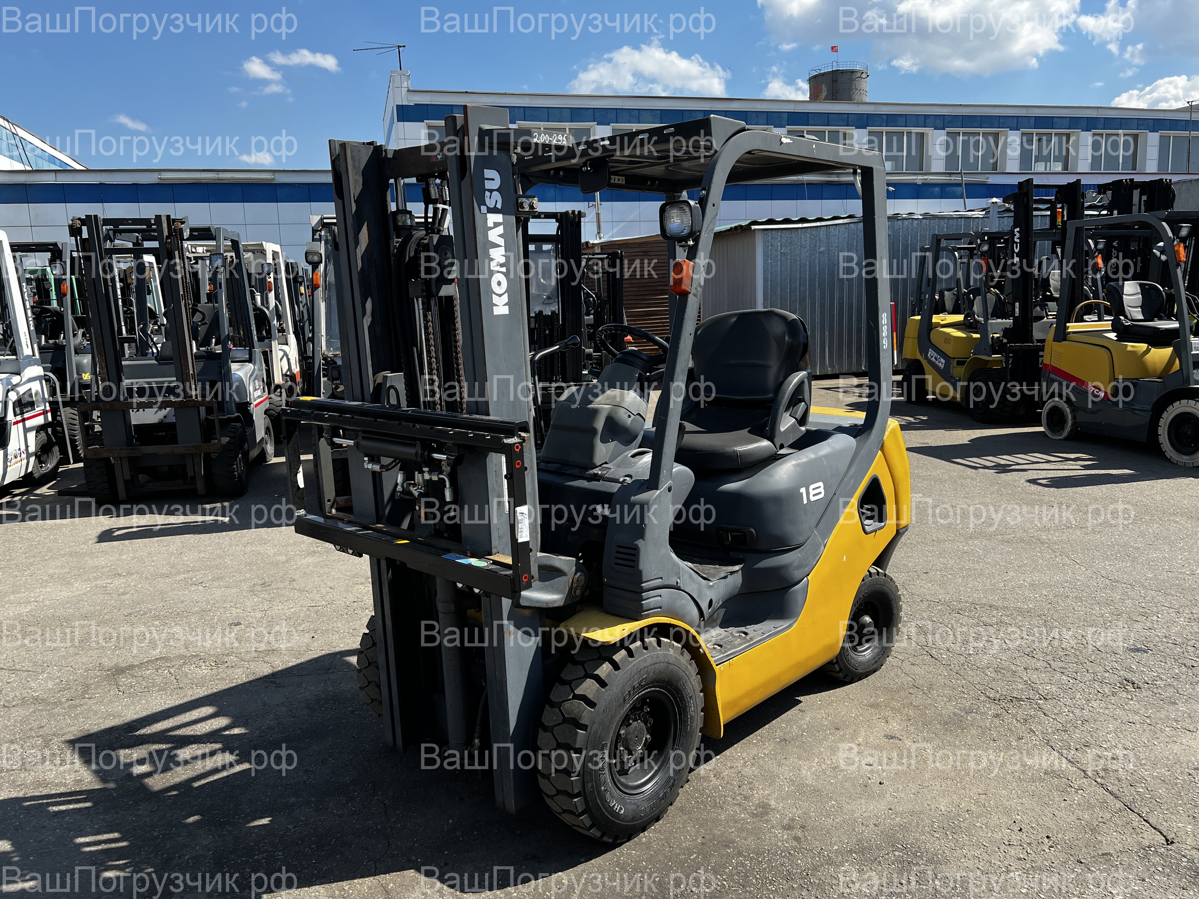 Вилочный погрузчик Komatsu FD18T-20