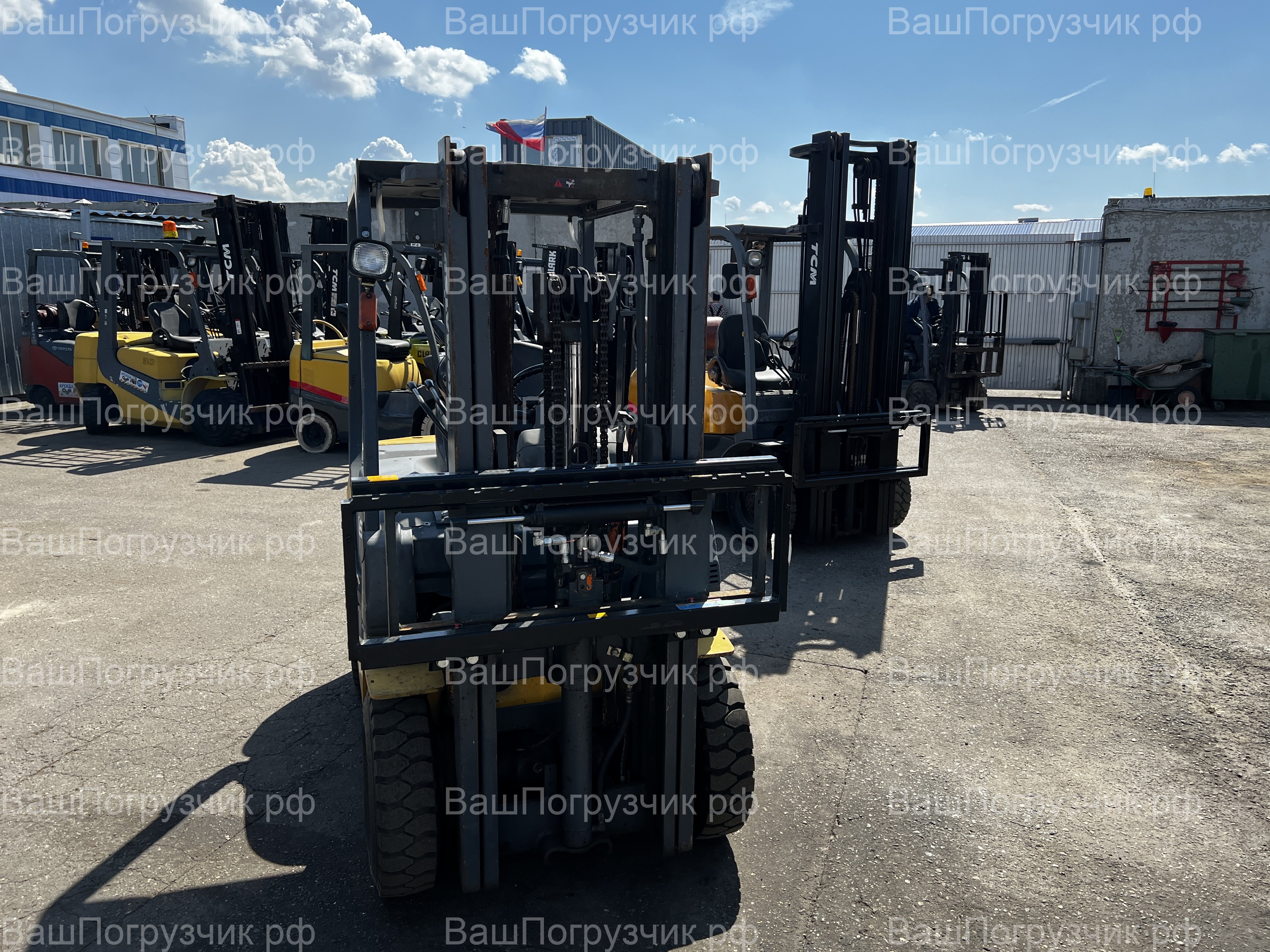 Вилочный погрузчик Komatsu FD18T-20
