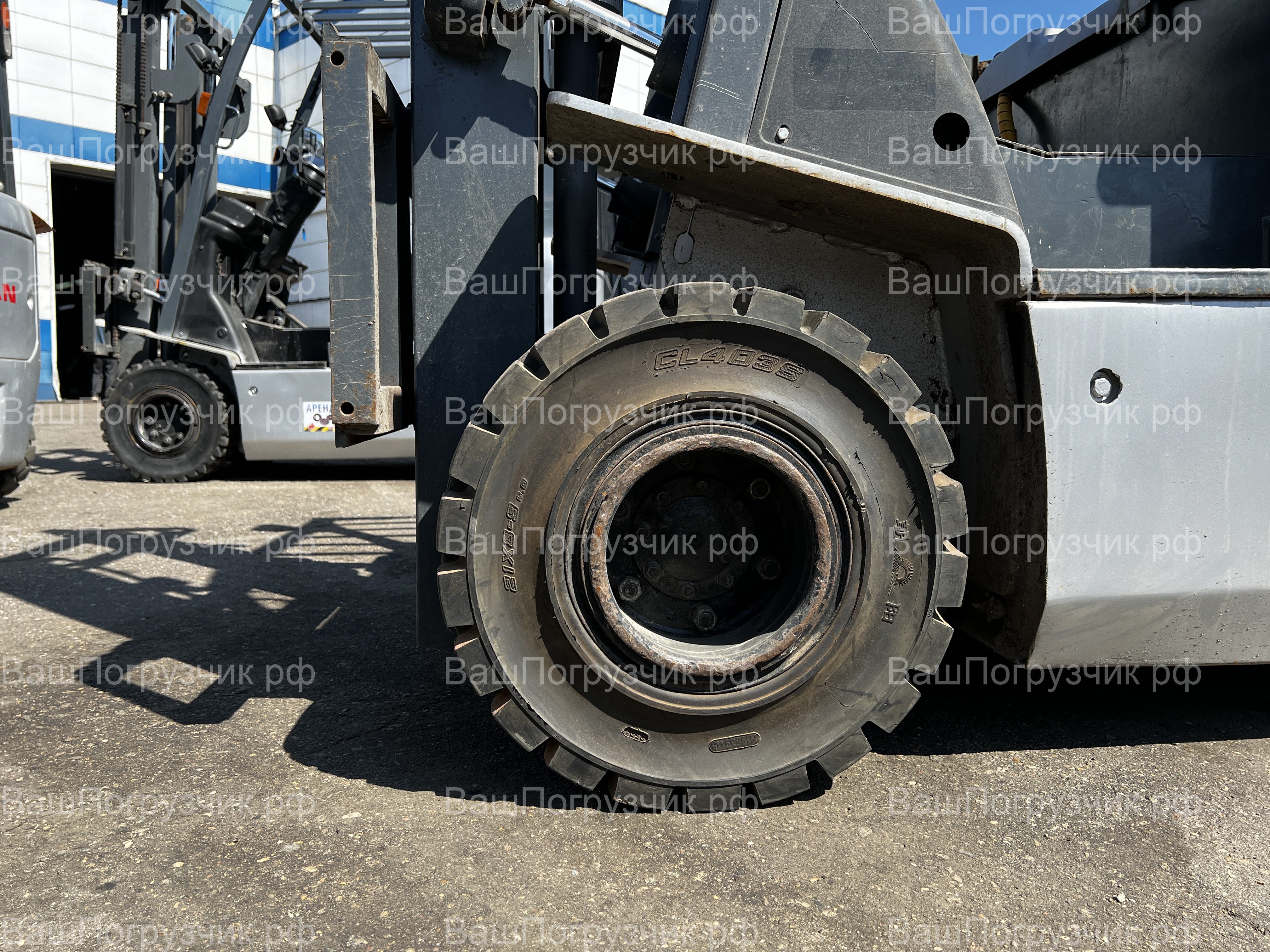 Электрический погрузчик Nissan K1B1L15